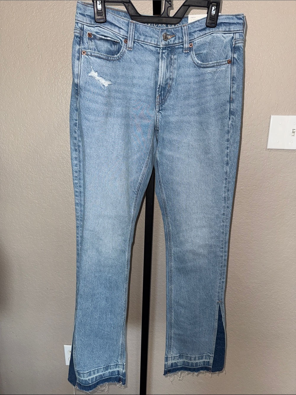 American Eagle 90’s Low-Rise Skinny Kick Jeans size 6 NWT